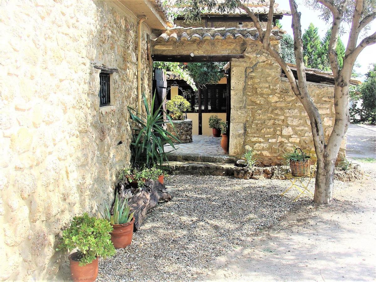 Ampelos Estate Akráta Exterior foto
