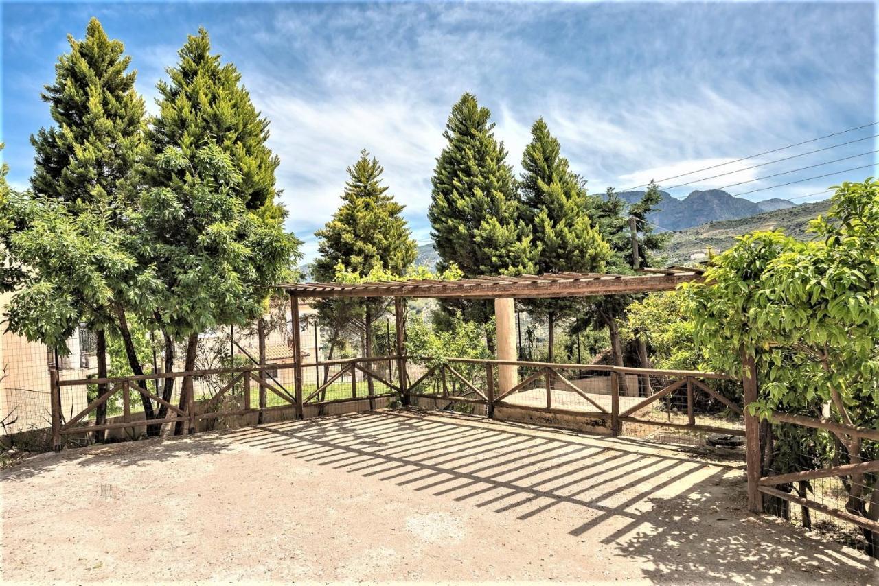 Ampelos Estate Akráta Exterior foto