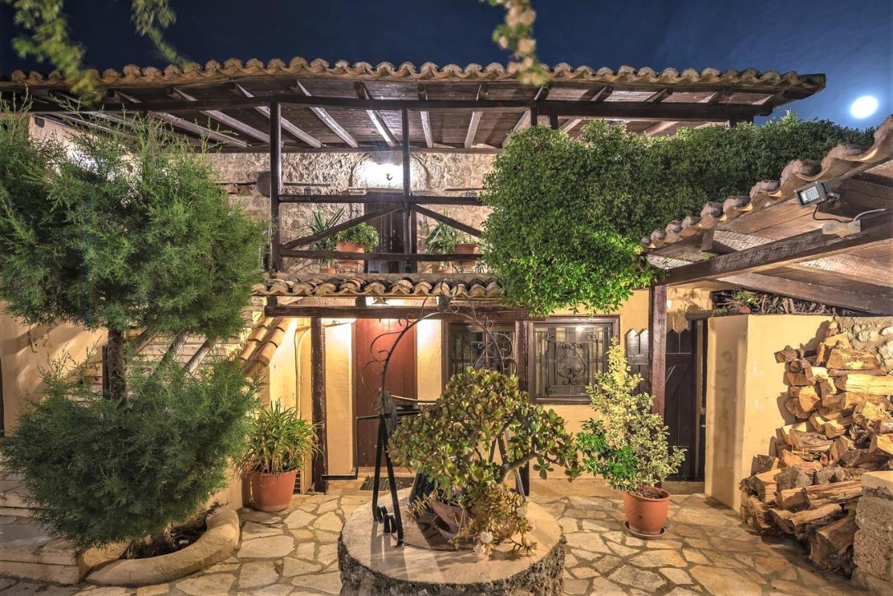 Ampelos Estate Akráta Exterior foto