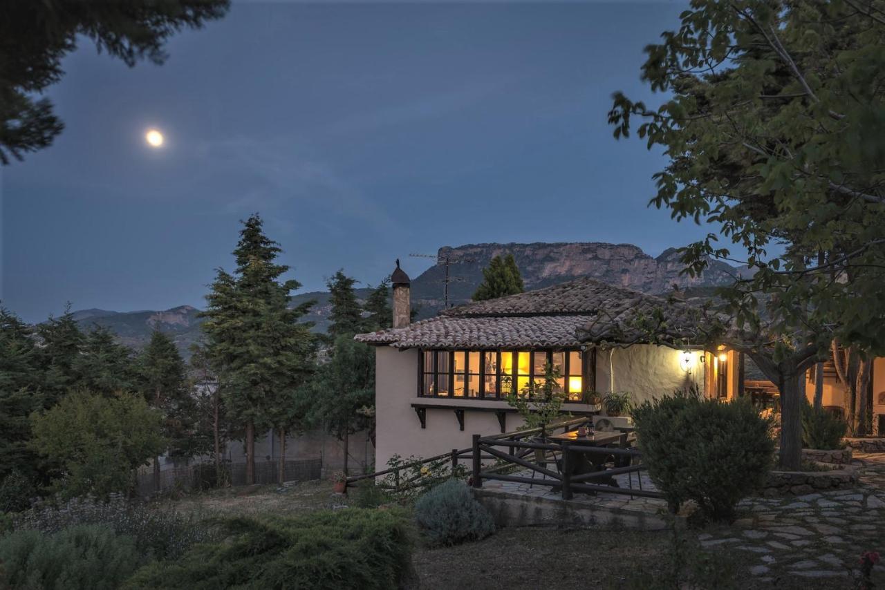 Ampelos Estate Akráta Exterior foto