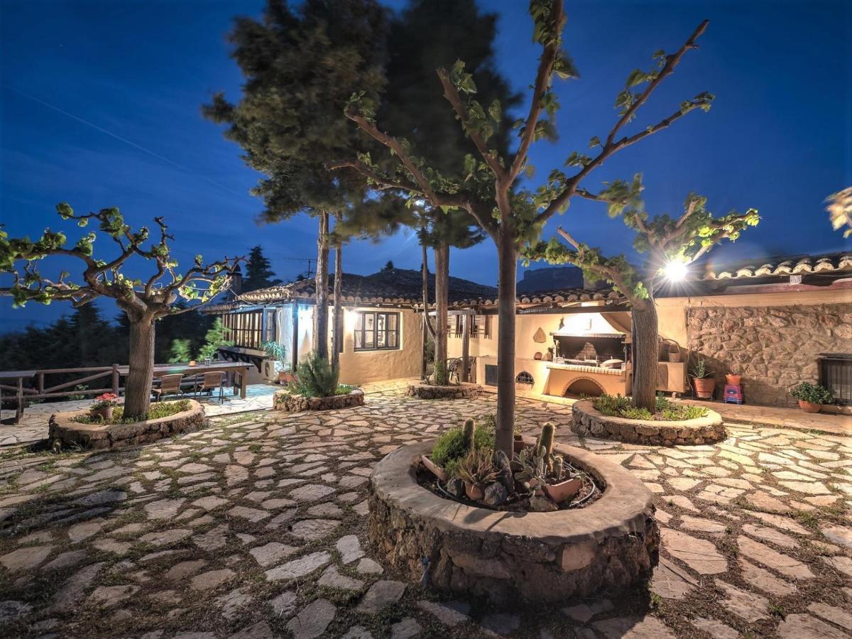 Ampelos Estate Akráta Exterior foto